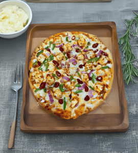 Tandoori Paneer Pizza